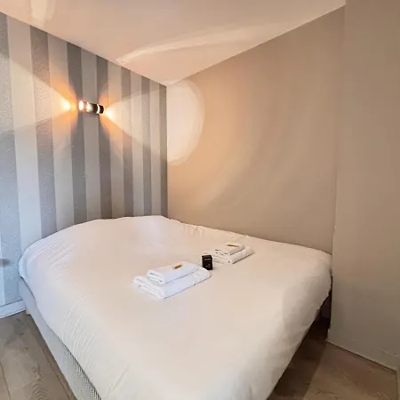 公寓 L'ecrin Urbain Chic Et Lumineux Avec Balcon 兰斯