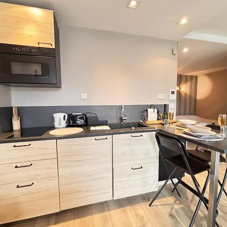 L'ecrin Urbain Chic Et Lumineux Avec Balcon Апартаменты *