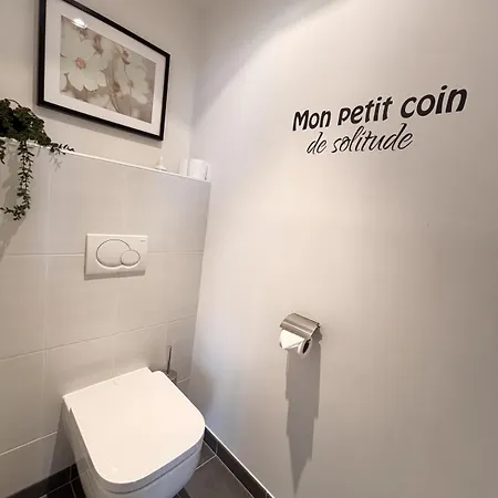 L'ecrin Urbain Chic Et Lumineux Avec Balcon Apartment Reims