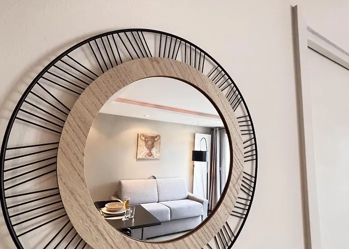 L'ecrin Urbain Chic Et Lumineux Avec Balcon Апартаменты Реймс