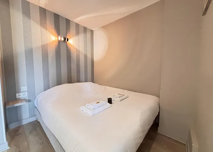 Апартаменты L'ecrin Urbain Chic Et Lumineux Avec Balcon Реймс